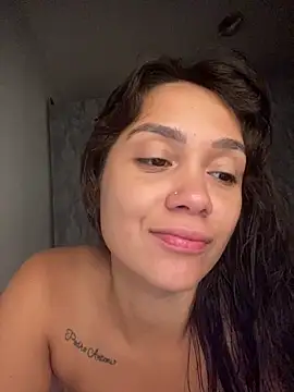 carolsapequinha online show from May 21, 2026, 11:06 am