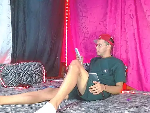 FANTASYBOYS11 online show from December 15, 2025, 10:25 pm