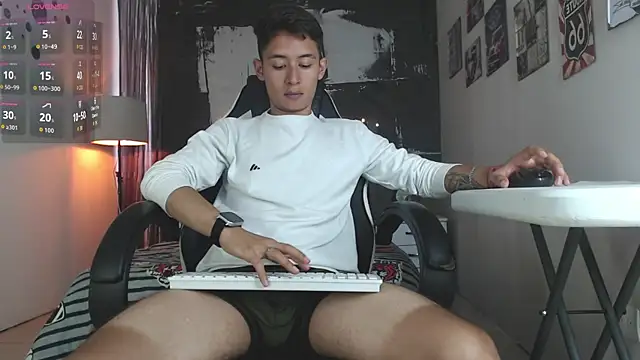 Angell01  online show from November 14, 2025, 8:07 pm