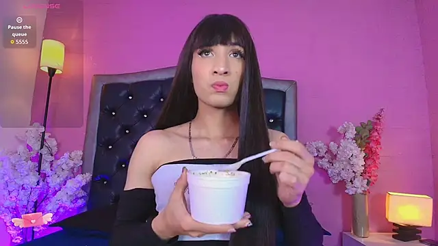 AlexiaHearts online show from November 25, 2025, 4:34 am