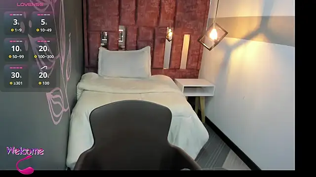 Mellany Bleak   online show from December 14, 2025, 11:48 am