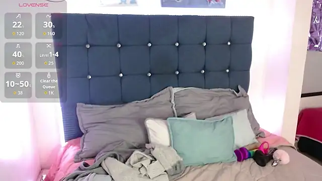 Snapshot of Catalinajane1 chatting on December 2, 2025, 2:56 pm Catalinajane1 online show from December 2, 2025, 2:56 pm