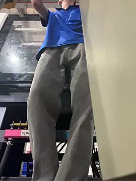 MEFUN- online show from February 11, 2026, 6:35 pm