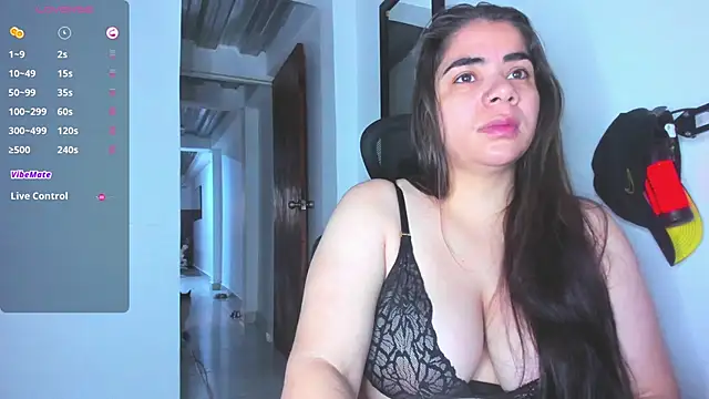 ava muse  online show from November 27, 2025, 8:11 pm