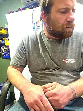 Snapshot of Txweld69 chatting on January 15, 2026, 2:54 pm Txweld69 online show from January 15, 2026, 2:54 pm