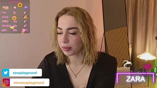 ZarasPlayground online show from April 18, 2026, 3:16 pm