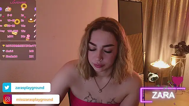 ZarasPlayground online show from April 18, 2026, 7:58 pm