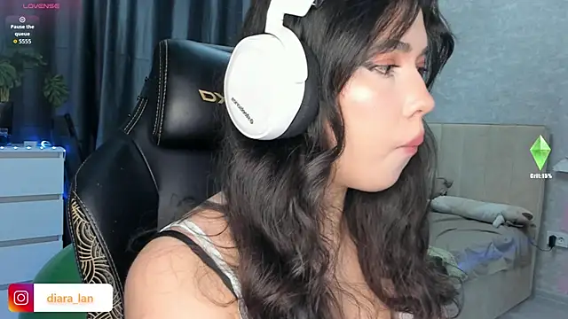 Diara 1an online show from November 29, 2025, 1:47 pm