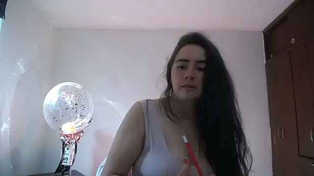 eva rushh online show from February 10, 2026, 1:37 pm