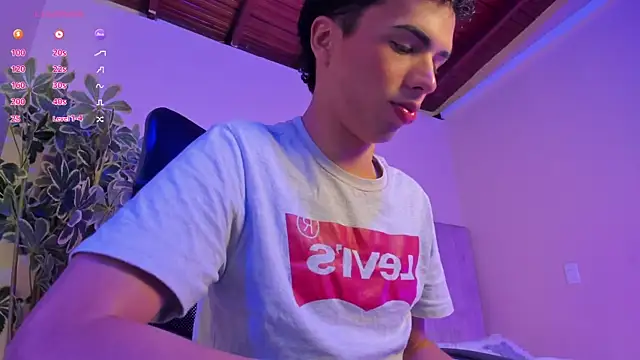 Seab trooy online show from November 26, 2025, 4:35 am