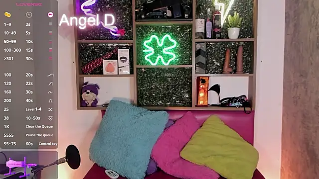 Angeldust19 online show from February 26, 2026, 4:11 am