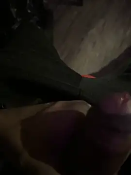 Shyguycharlie26 online show from November 19, 2025, 6:24 am