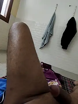 gabru-boye online show from March 10, 2026, 11:15 am