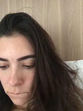 Snapshot of fer-nanda chatting on February 3, 2026, 8:14 pm fer-nanda online show from February 3, 2026, 8:14 pm