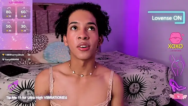 Snapshot of alaiasexygirl chatting on February 22, 2026, 12:01 am alaiasexygirl online show from February 22, 2026, 12:01 am