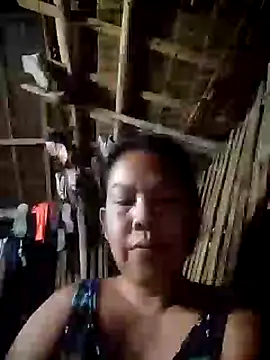 Milky juicycum online show from November 28, 2025, 8:44 pm