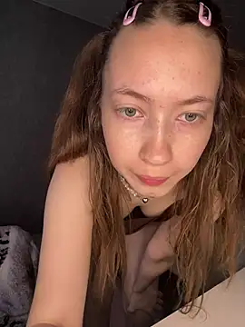 Holy Poly online show from March 4, 2026, 5:35 am