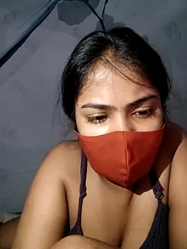 Red Love 1 online show from May 14, 2026, 3:35 am