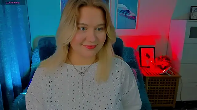 LouiseMous online show from November 27, 2025, 9:06 pm