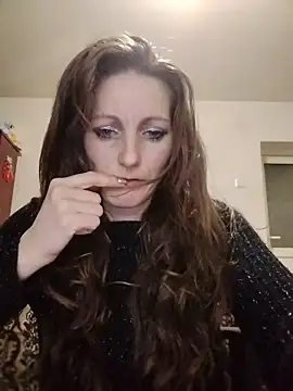 CrazyMaya39 online show from March 18, 2026, 8:01 pm