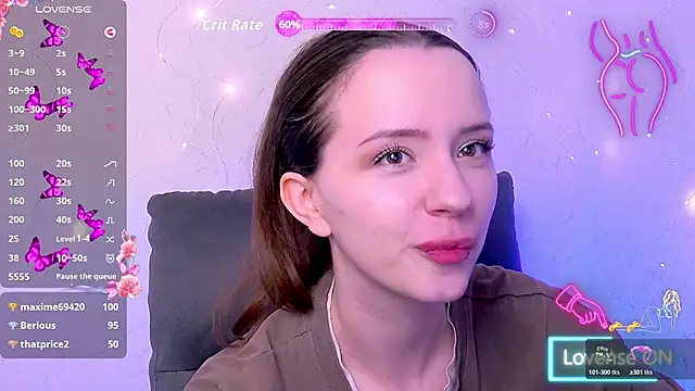BellaVelure6767 online show from May 15, 2026, 11:45 pm