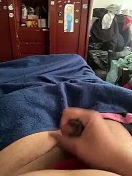 cris1122 online show from February 14, 2026, 2:58 pm