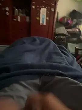 cris1122 online show from February 19, 2026, 1:07 pm