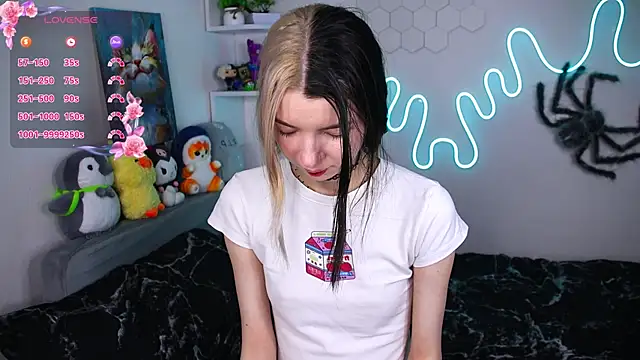 Emmie shy online show from April 8, 2026, 7:47 pm