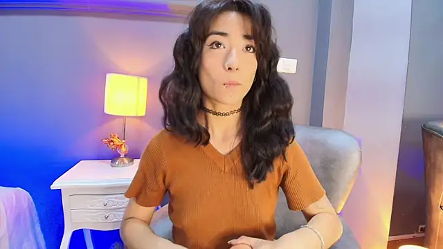 AmbarOishi   online show from January 15, 2026, 1:59 pm