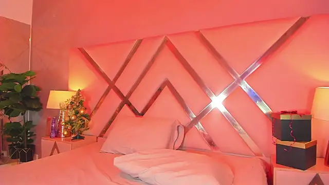 Samantha Bale online show from December 3, 2025, 11:52 am