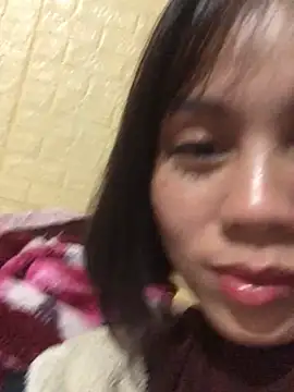 Trangbabylove online show from February 21, 2026, 6:20 pm