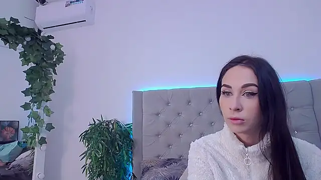 ArielEvans online show from January 19, 2026, 3:32 am