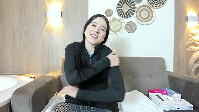 Snapshot of Emily_Frostt chatting on April 30, 2026, 12:33 pm Emily Frostt online show from April 30, 2026, 12:33 pm
