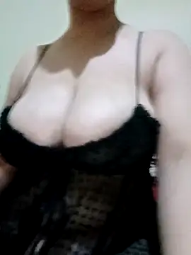 Maryam89six online show from November 25, 2025, 11:38 pm