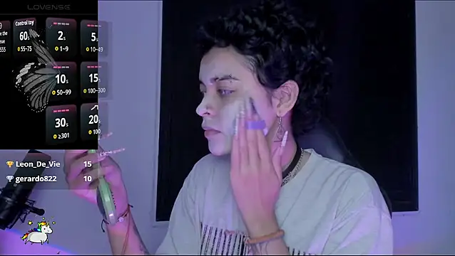 Anny Kiitty online show from March 20, 2026, 5:01 am