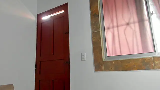 Snapshot of Amoneth_Xx chatting on February 5, 2026, 7:40 pm Amoneth Xx online show from February 5, 2026, 7:40 pm