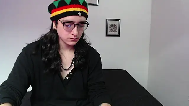 Snapshot of Amoneth_Xx chatting on February 13, 2026, 8:16 pm Amoneth Xx online show from February 13, 2026, 8:16 pm