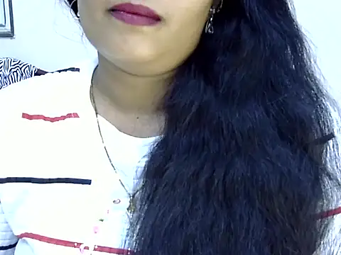 Muskan Jha online show from April 15, 2026, 2:46 pm