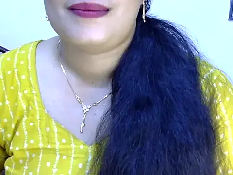Muskan Jha online show from June 3, 2026, 2:33 pm