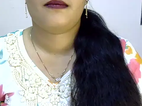 Muskan Jha online show from June 23, 2026, 1:53 pm