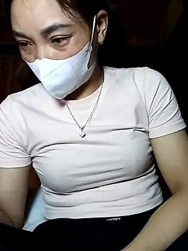  Su-Su  online show from December 17, 2025, 2:01 pm