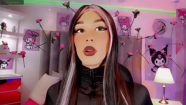 dearAlanaxxx online show from February 13, 2026, 9:00 pm