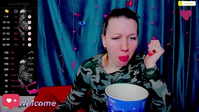 LillyRayRay online show from January 13, 2026, 1:22 am