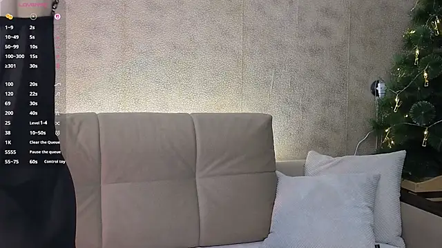 ElaraSable online show from December 23, 2025, 9:51 am