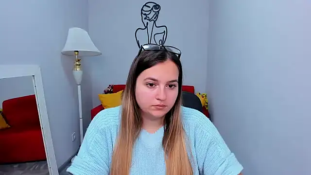 Maria Bond online show from November 26, 2025, 8:48 am