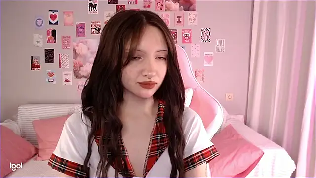 Lexi Bottom online show from February 4, 2026, 2:17 am