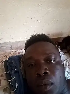 Snapshot of a_jose3 chatting on December 1, 2025, 3:28 pm a jose3 online show from December 1, 2025, 3:28 pm