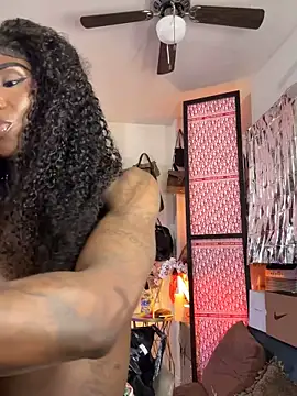 Motherbigbus online show from February 11, 2026, 7:35 am