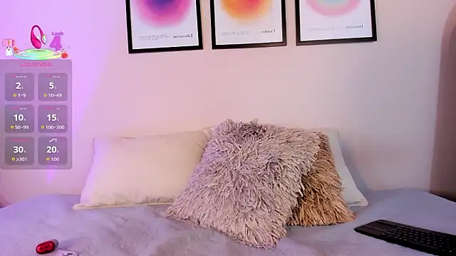 Snapshot of Sofi_vega77 chatting on March 19, 2026, 11:25 am Sofi vega77 online show from March 19, 2026, 11:25 am