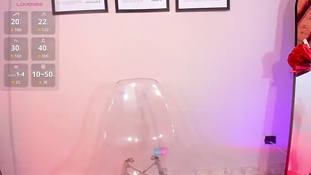 Snapshot of Sofi_vega77 chatting on April 10, 2026, 11:26 am Sofi vega77 online show from April 10, 2026, 11:26 am